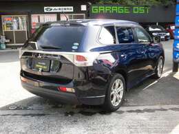 一部離島を除く全国のナンバーが当店で取得可能です。広島県以外からのご購入でもユーザー様がわずらわしい事務処理をする必要はございません。陸送も可能ですし、当店でナンバーが付いた状態でのお渡しも可能です。