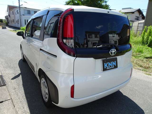 弊社では在庫車輌全車に支払総額を表示しております。また、お客様にとって必要のないオプションを強引に勧めたりすることはございませんので安心してご来店ください！