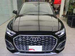 Audi正規ディーラーが高品質をお約束。高度な訓練・教育を受けたAudi専任メカニックが、100項目にもおよぶ精密な点検を実施。すべてクリアしたAudi車だけ、あなたのお手元に届けられるのです