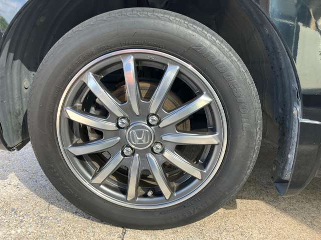 お車が決まっていないお客様でもスタッフが一緒に考えご予算やご希望に合うお車をご提案させていただきます★【女性スタッフ在中】しておりますので、女性の方おひとりでもご来店下さい♪