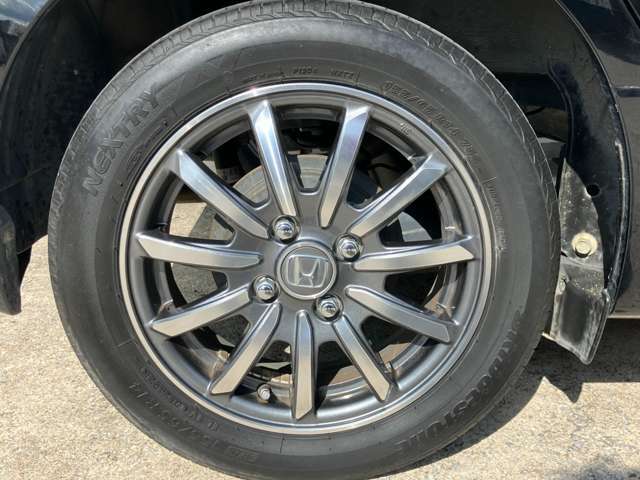お車が決まっていないお客様でもスタッフが一緒に考えご予算やご希望に合うお車をご提案させていただきます★【女性スタッフ在中】しておりますので、女性の方おひとりでもご来店下さい♪
