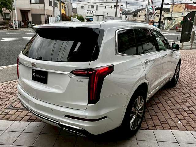 弊社正規輸入車取扱い車種：クライスラー・ジープ・BMW　MINI　プジョー　シトロエン　ランボルギーニ　フェラーリ　マセラッティ
