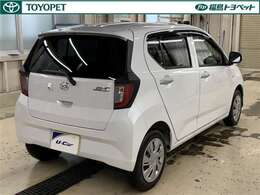 4WDシステムを搭載。寒冷地や降雪地帯の運転にさらなる安心感をもたらします。