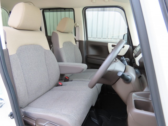 運転席の高さを変更できるので、体格に合わせた位置で運転できます！