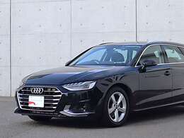 ●Audiが最初に採用したLEDポジショニングランプ。シャープなラインで昼間でも点けていたいと思うほど上品でオシャレです。夜間走行時はさらに目立ちます！