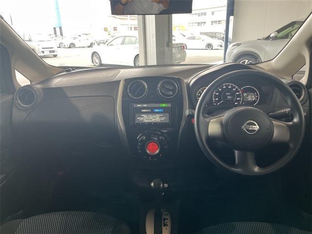 1年無料保証付・禁煙車・新品社外SDナビ・フルセグ・CD・DVD・Bluetooth・USB・バックモニター・エマージェンシーブレーキサポート・レーンキープ・横滑り防止・アイドリングストップ・オートライト・フォグランプ→