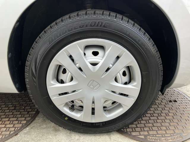 そのため、すべてのお車に安心1年保証を距離無制限でお届けできております！すべては根本、仕入れへのこだわりからなせる確かな自信からです！