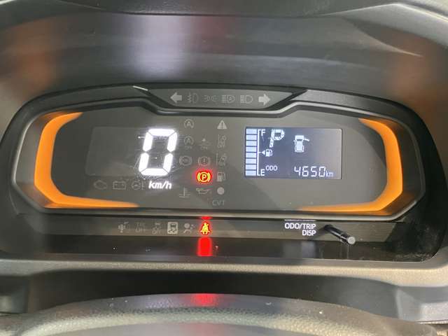 ダイハツディーラーでは「ダイハツ認定U-CAR」という基準を設け、車選びに詳しくないお客様でも「安心して選べる」をご提供しています。