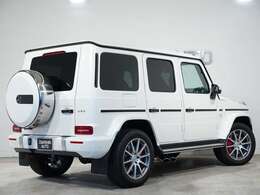 当社は全国に販売、納車実績がございます。納車後も当社加盟の輸入車組合ネットワークを使いアフターサービスをご提供できます。遠方のお客様も御遠慮無く御用命下さい