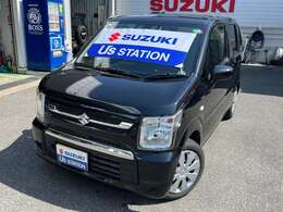 外装は専門のスタッフが仕上げを行っておりますので、きれいな状態でご納車できます。