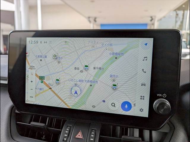 純正マルチナビゲーション搭載。フルセグTV、Bluetoothお楽しみいただけます。