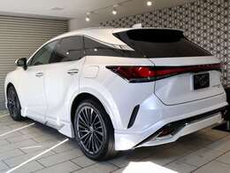 レクサスRX・RX450h＋が入荷しました☆電気で走ってもよし、ガソリンで走ってもよし☆まさに二刀流です♪