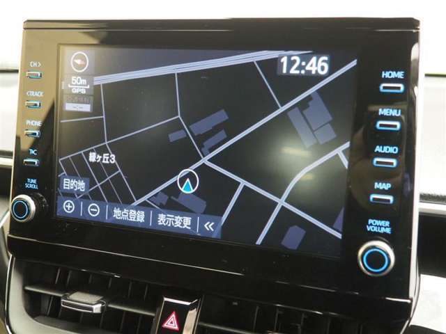 トヨタ純正ナビ搭載です。