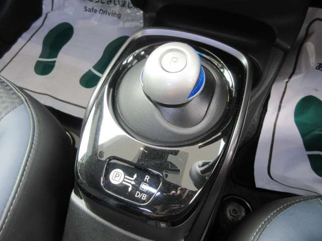 ★シフトレバー周りのお写真です。