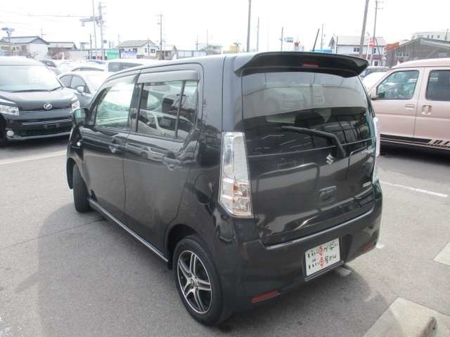 お車の事なら何でもご相談ください。私たちがしっかりサポートさせて頂きます。下取り、処分するお車、不動車がございましたらご相談ください。他店に負けないように頑張てます！！