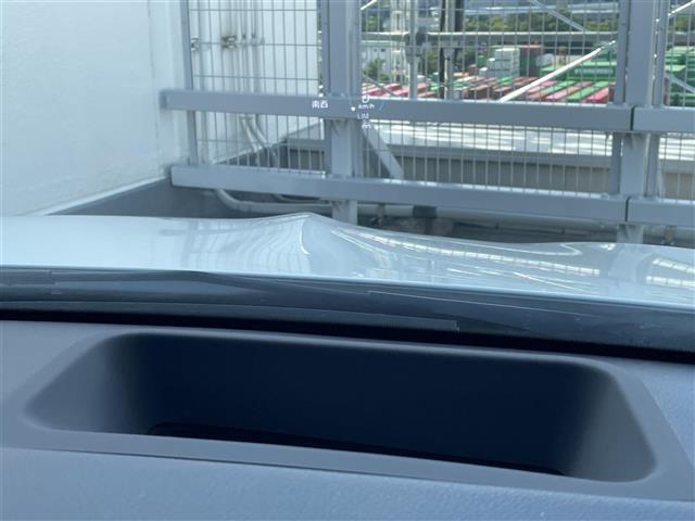 【運転席操作部】『運転席周辺の装備』の画像になります。快適なドライブを楽しむための機能が装備されています！運転席から触れるので使いやすいです！