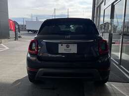 丸みを帯びたフィアットらしい可愛らしいデザイン