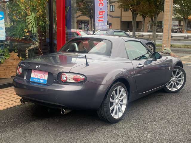 遠方にお住いの方でも納車可能！北海道から沖縄・離島まで全国各地への陸送納車の実績も多数有ご座います！