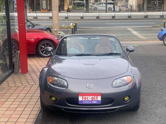 ご安心ください。全販売車両が法定点検もしくは車検24カ月点検の整備を行った上でご納車させて頂きます！道路交通法に基き、細かな部分まで詳細に整備致します！