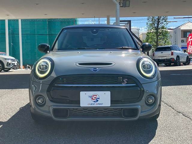 中部地区最大級MINI専門店。DuelL　AGとのコラボレートショップです。専門店ならではの入手困難な限定車も展示しております。0問い合わせ先は、052-775-4092まで！！