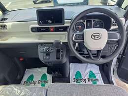 快適なカーライフを過ごしていただくためにオイル交換～定期点検や車検整備なども実施。国土交通省トップランクの指定工場6拠点、認証工場1拠点の体制で高いクオリティの整備を実施しております。