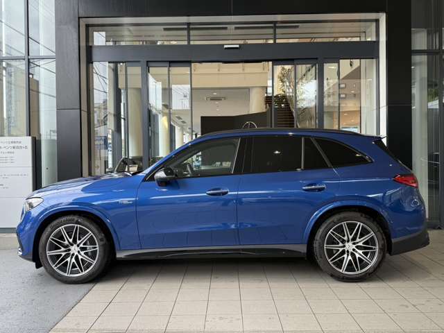 認定中古車販売台数6年連続第1位！シュテルン世田谷グループのメルセデス・ベンツ新百合ヶ丘へ是非お越し下さいませ。2016年2期連続優秀顧客満足度販売店受賞のスタッフが丁寧にご対応いたします。