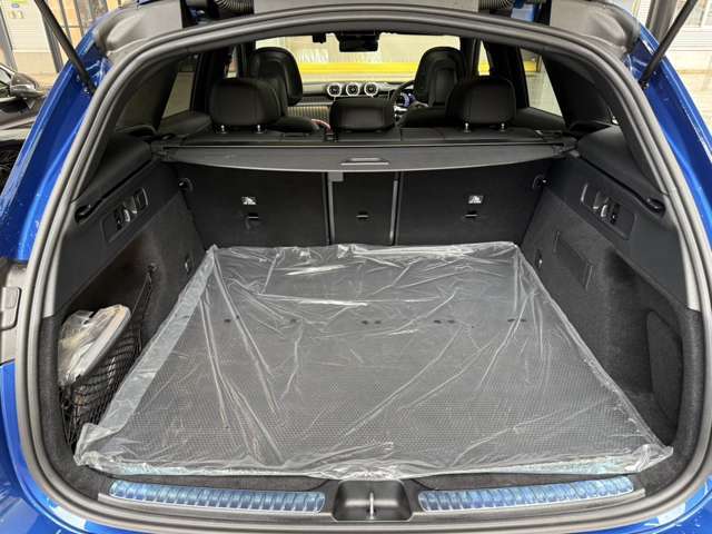 メルセデス・ベンツ車は、妥協を許さない常に高水準の技術と品質をもって製造されており、いつもでも変わらぬ価値を提供いたしております。在庫車両のお問い合わせは044-967-1381にご連絡下さい。