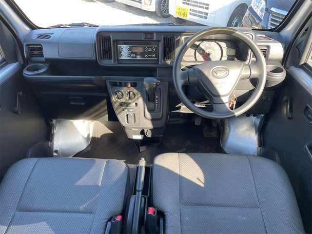 創業45年(株)ミユキのHP→http://miyuki-car.com 　　自社認証工場併設・4名の整備士常駐。高価買取・下取、女性スタッフ在籍、自動車保険、各整備もお任せ！弊社はアフターメンテナンスを大切にしています。