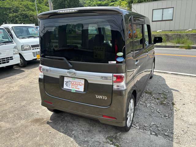 当社は徹底した経費削減のため、第二駐車場を遠方に借りています。ご来店の際はお電話の程宜しくお願い致します！