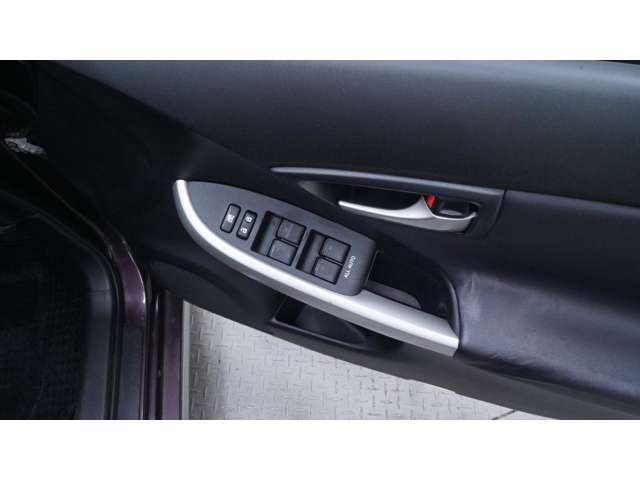 当店は大手保険会社の代理店ご相談はどうぞお気軽に♪