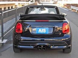 ドライビングアシストパッケージ付きでバックカメラ＆パーキングサポートにより駐車時も安心です！