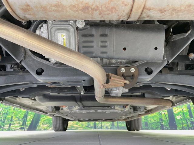 下回りがきれいなうちに、防錆加工の施工がオススメ。降雪地域はもちろん、沿岸部にお住いの方や、趣味でマリン・ウィンタースポーツをされる方にご好評いただいております。