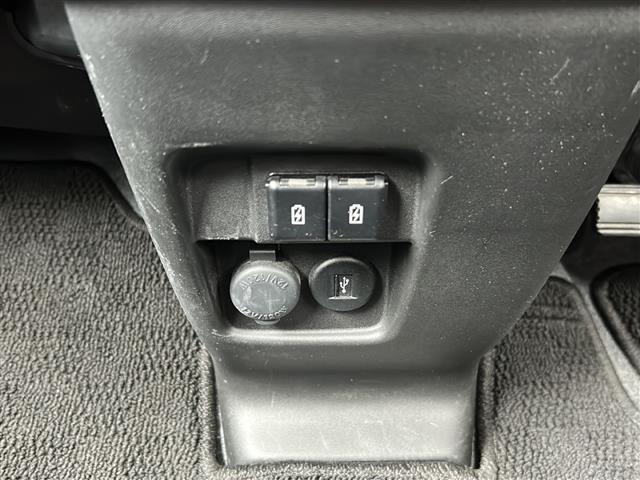 商談ルームにはキッズルームも完備しています☆お子様連れでもゆっくりとお車をお選びいただけます！