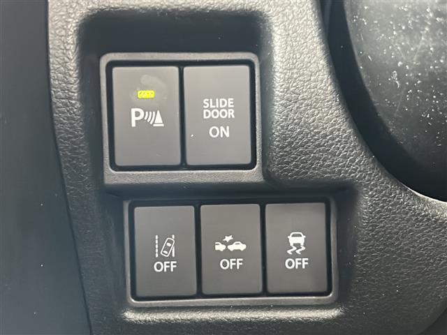 気になる車はすぐにお問い合わせください！画面右側の0066から始まる無料ダイヤルからお問い合わせ下さい！専門スタッフがお車のご質問にお答えいたします！