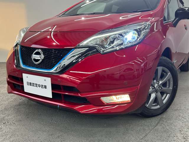 暗い道路でも明るく見やすいLEDヘッドライト付きフォグランプも標準装備です★