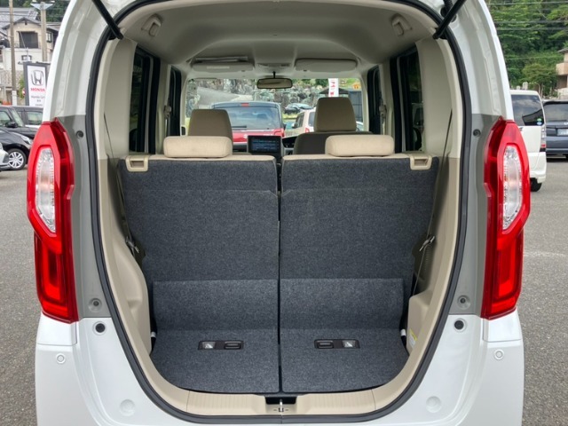 店舗併設のサービス工場にてホンダ車を知り尽くしたサービススタッフが心を込めて納車整備を実施致します。