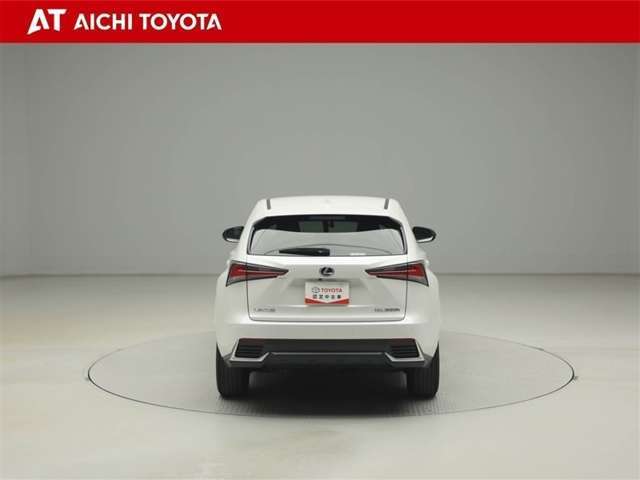 ハイブリッド車を買うならトヨタの『TOYOTA認定中古車』！保証は、初度登録年月より起算して10年間、累計走行距離20万キロ迄。更に、ロングラン保証が1年付で安心安全です♪