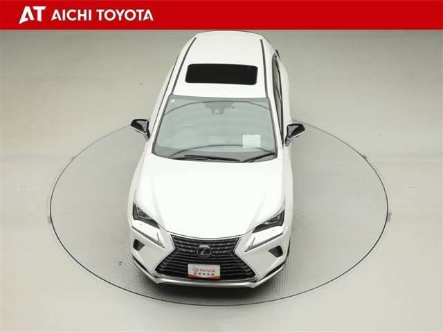 ご覧いただき誠にありがとうございます。お車が気になりましたらぜひお店へ。ご来店前のご連絡をお待ちしております♪