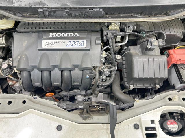 親切・丁寧な専門メカニックスタッフが応対！・車検・点検整備・事故等の修理などアフターサービスも安心。お車のカスタマイズもネクステージのサービススタッフまでご相談ください！
