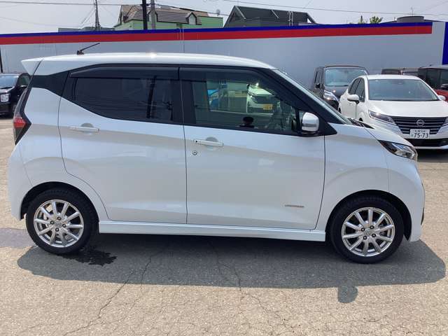 日産自動車認定のクオリティショップ」3つのお約束：　2≫「車⇒充実のラインナップと確かな保証」　高品質車からお買い得な車まで豊富に取り揃え、安心して走れる「ワイド保証」でサポート致します。
