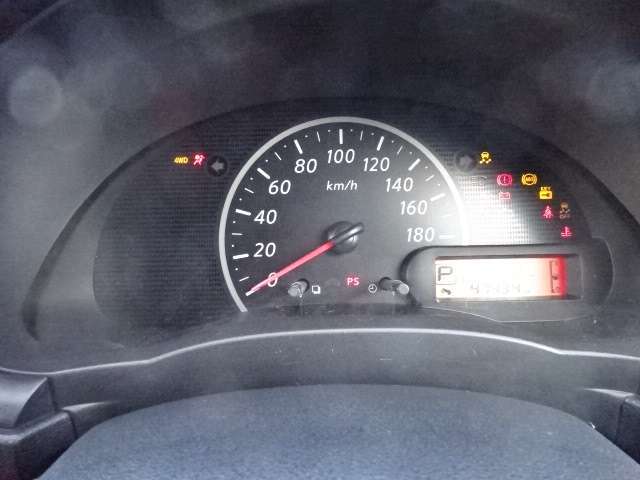 タイヤ交換やオイル交換、ワイパー交換など、お車のメンテナンスに関しましてもお気軽にご相談ください！