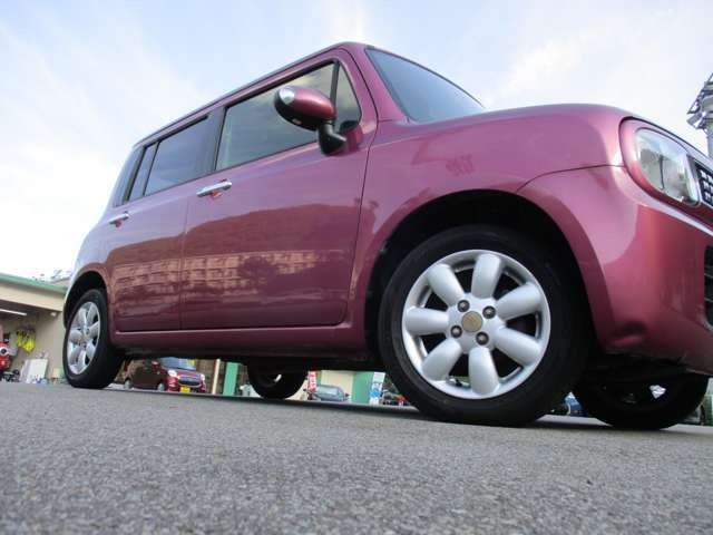 買取価格・下取り価格もお任せください！他店で思ったよりも安かった・・・新車の下取りに不満・・・など、お客様の大切な車を是非、査定させてください！納得のいく価格を提示致します！