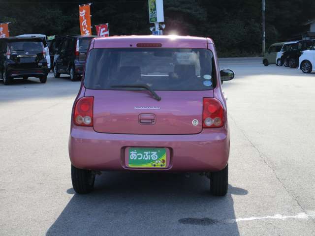 毎日全国のオートオークション会場から厳選した車を仕入れしております！プロの査定士の検査を受けた車を仕入れ、入庫後も社員が1台1台を走行チェックや状態確認・装備確認などを入念に行います。
