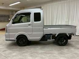 琉球三菱は品質第一です。全車、修復暦無し実走行の良質車を展示してます。お客様には弊社が自信を持って販売出来るおクルマをを提供してます。【無料通話0078-6003-346608】