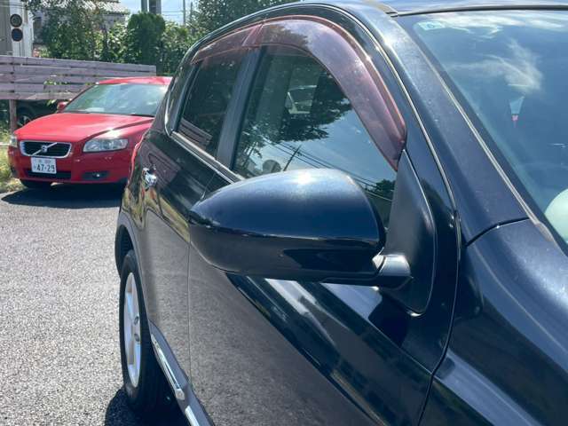 在庫車両は各展示場保管をしております。事前にご予約を頂ければご覧になりやすい場所にご準備をさせて頂きますので、ご来店前にはご連絡を頂ければ幸いです！