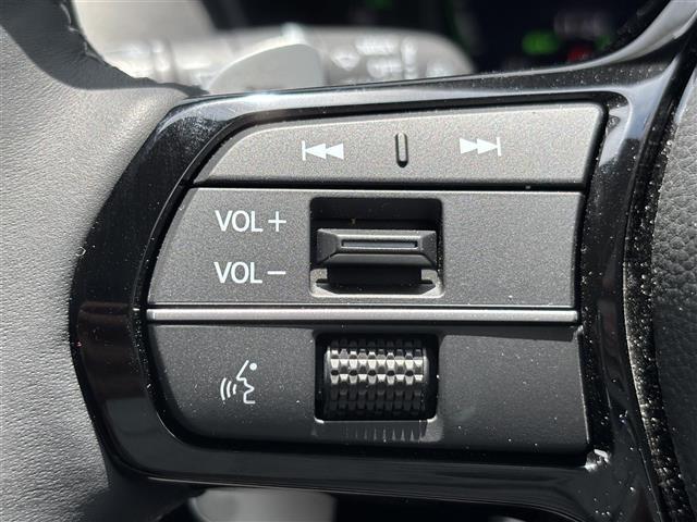 気になる車はすぐにお問い合わせください！画面右側の0066から始まる無料ダイヤルからお問い合わせ下さい！専門スタッフがお車のご質問にお答えいたします！