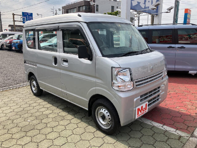 「ナオイオートのこだわり」全車保証付きです。全車事故歴無し・全車8万キロ以内の良質車・全車保証付き。当社の最長保証は2年間（プラチナプラン）です！高速道路でお越しの方は桜川・筑西ICから約15分です！