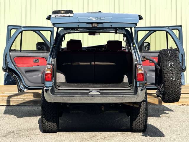 全塗装済みでドア裏までしっかり塗装されております。