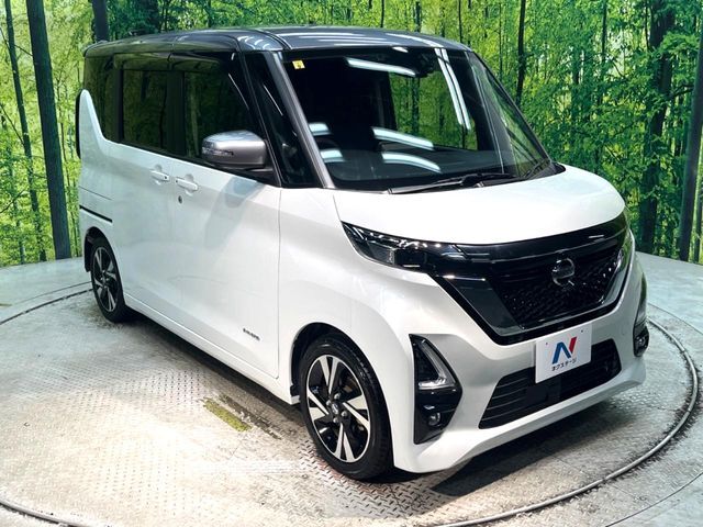 大好評のボディコーティング「弾スプラッシュコート」もご納車までに施工可能。通常のガラスコートと異なる、耐久年数6年の無機質ガラスコーティングが、ボディをキレイな状態に保ってくれます。