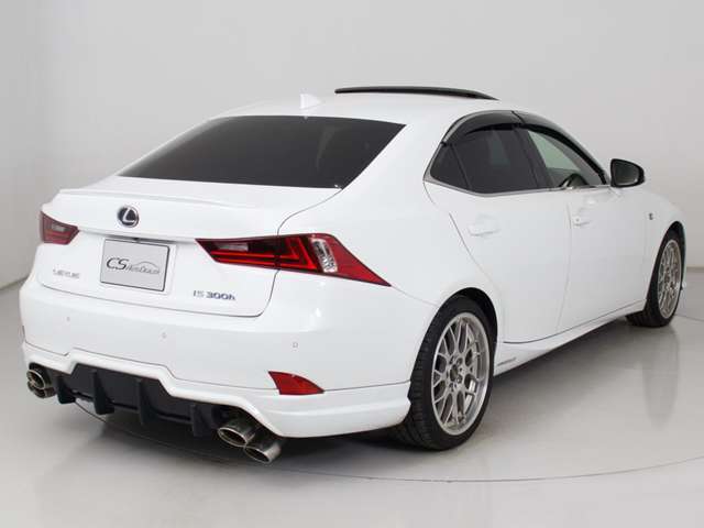 TOM’S製リアディフューザー装着済み！別途変更も可能となりますのでご相談ください！